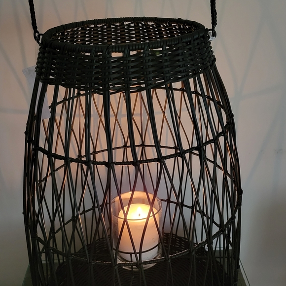 T.J.Maxx Black Woven Lantern - Picture 2 of 7